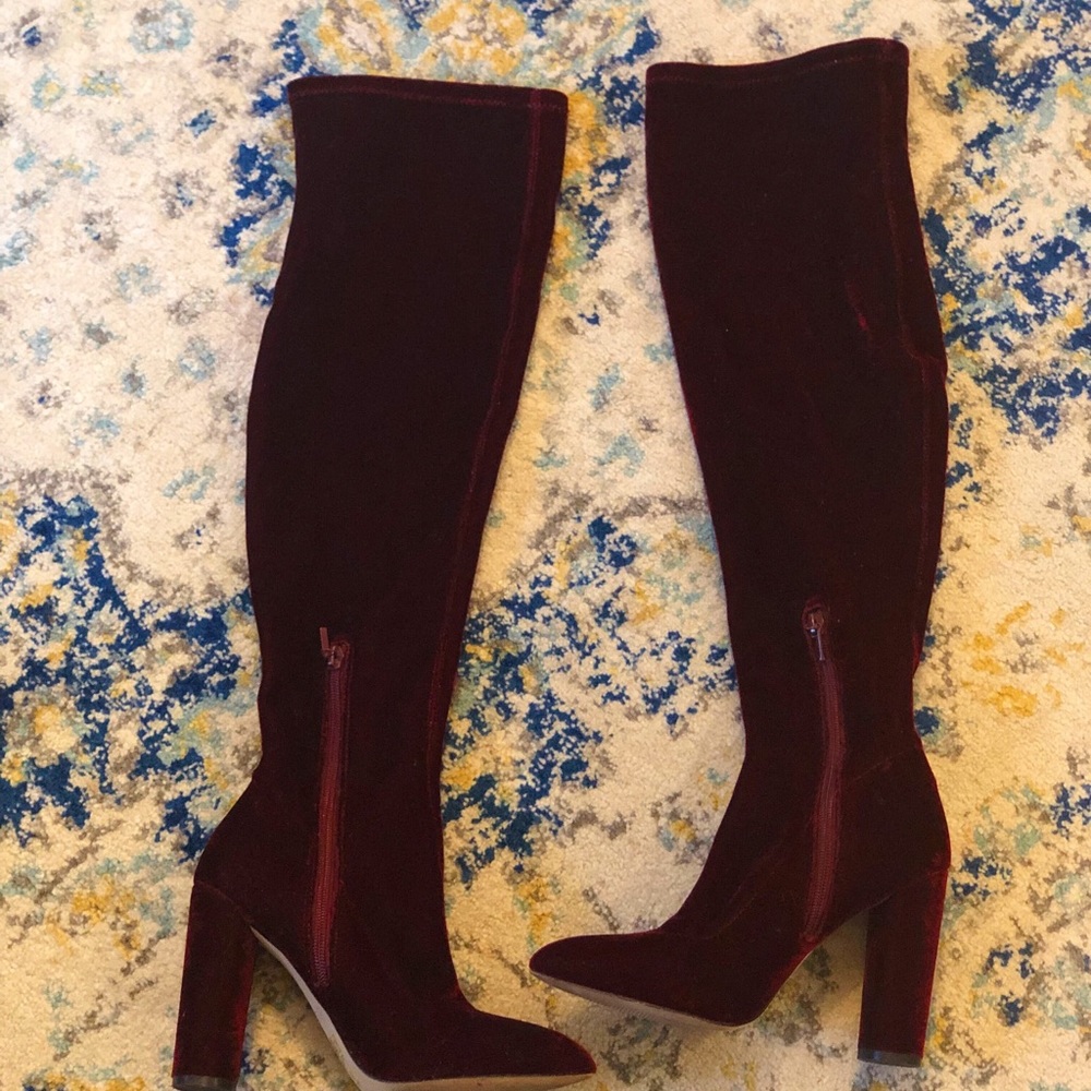 Aldo velvet boots -new condition